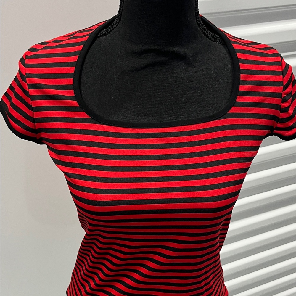 Red and Black Striped Women's Top Vintage size L inG international network group
